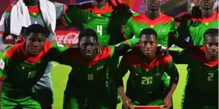 مفاجأة
مدوية..
بوركينا
فاسو
تهزم
ألمانيا
حاملة
اللقب
وتتأهل
إلى
الدور
الـ16