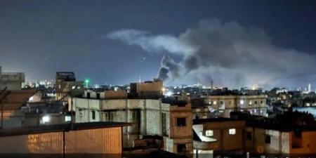 بالبلدي: استشهاد
      11
      شخصًا
      فى
      غارة
      إسرائيلية
      على
      مخيم
      عين
      الحلوة