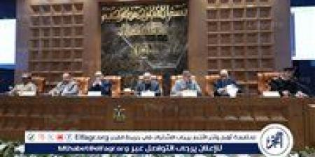 بالبلدي: محافظ
      أسيوط
      يعلن
      عن
      دراسة
      إنشاء
      أول
      دار
      أوبرا
      في
      صعيد
      مصر