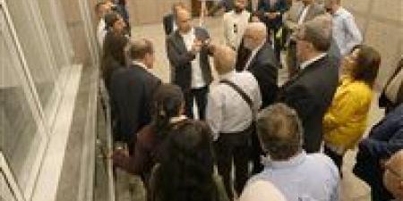 بالبلدي: وكالة
      الفضاء
      المصرية
      تبحث
      مع
      وفد
      جمعية
      المهندسين
      البحرينية
      آفاق
      التعاون
      الاستثماري
      والهندسي