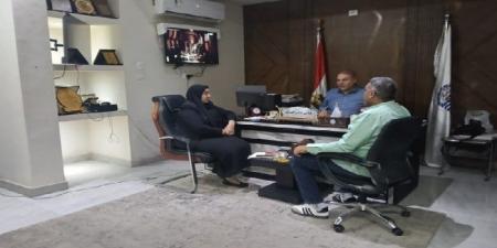 بالبلدي : مدير
تعليم
قنا
يناقش
الاستعدادات
لامتحانات
الفصل
الدراسي
الأول