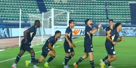 بالبلدي : بتروجت
يهزم
حرس
الحدود..
والاتحاد
يسقط
أمام
الجونة
في
الدوري
الممتاز