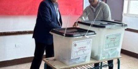 بالبلدي: رئيس
      حماة
      الوطن:
      الإقبال
      على
      التصويت
      يعكس
      حرص
      المواطنين
      على
      ممارسة
      حقهم
      الدستوري