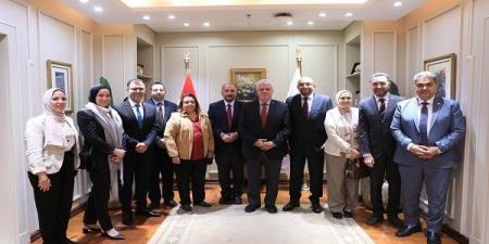 بالبلدي: وزير
      التعليم
      العالي
      يطلق
      مبادرة
      دعم
      أمراض
      الأطفال
      النادرة
      بالتعاون
      مع
      أسترازينيكا