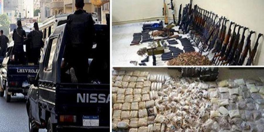 بالبلدي: ضبط
      180
      قطعة
      سلاح
      ناري
      و263
      قضية
      مخدرات