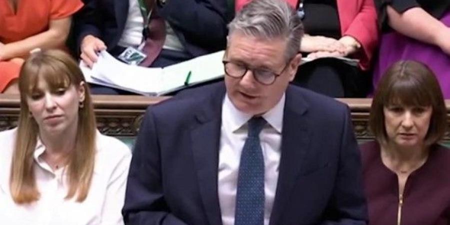 بالبلدي: ستارمر
      يلمح
      إلى
      وجوب
      تقديم
      الأمير
      أندرو
      ما
      لديه
      من
      معلومات