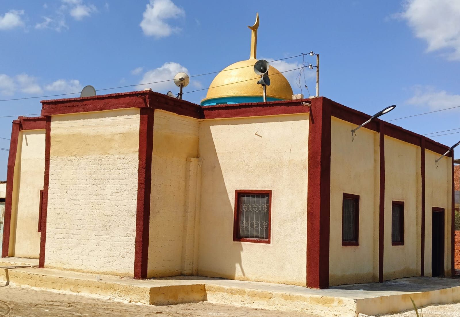 مسجد الفرقان بقرية الأبطال بالقنطرة شرق (4)