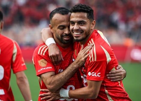 الأهلي ومعركة بورتو.. أحمد بيكهام وإجراء جديد وتفاقم مشكلة كريم الدبيس