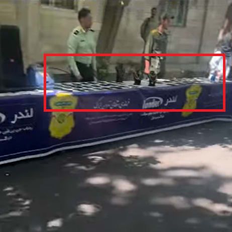 ظهور الهواتف المحمولة خلال الفيديو المتداول