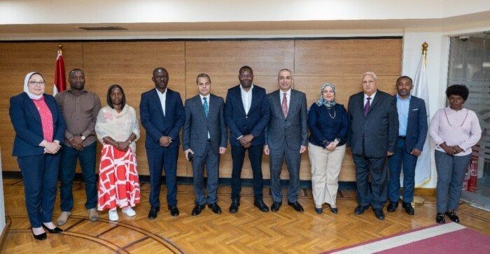 رئيس البنك الزراعي المصري يستقبل وفداً من أنجولا لبحث سبل التعاون رئيس البنك الزراعي المصري يستقبل وفداً من أنجولا لبحث سبل التعاون
