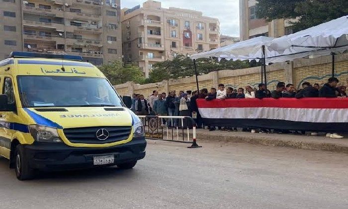 إصابة طالبتين بحالة إغماء أثناء امتحان الفيزياء بالثانوية العامة في الفيوم إصابة طالبتين بحالة إغماء أثناء امتحان الفيزياء بالثانوية العامة في الفيوم