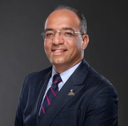 يهدف إلى تحسين جودة حياة المواطن.. برلماني يشيد بقرار الرئيس السيسي بزيادة المعاشات يهدف إلى تحسين جودة حياة المواطن.. برلماني يشيد بقرار الرئيس السيسي بزيادة المعاشات