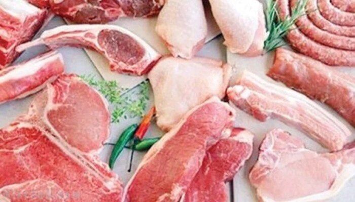 احتفالا بذكرى 30 يونيو.. «التموين»: تخفيض أسعار اللحوم والدواجن بالمجمعات الاستهلاكية احتفالا بذكرى 30 يونيو.. «التموين»: تخفيض أسعار اللحوم والدواجن بالمجمعات الاستهلاكية