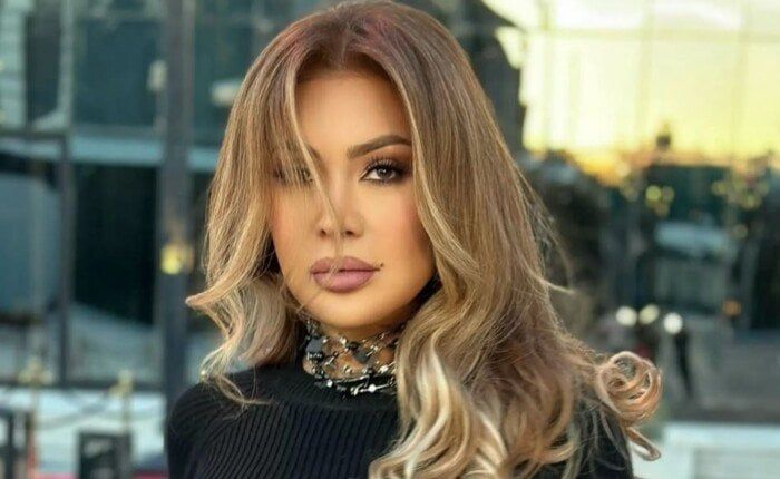 نوال الزغبي تتصدر التريند بعد طرح «أجي بالدلع» أحدث ألبوماتها الغنائية نوال الزغبي تتصدر التريند بعد طرح «أجي بالدلع» أحدث ألبوماتها الغنائية