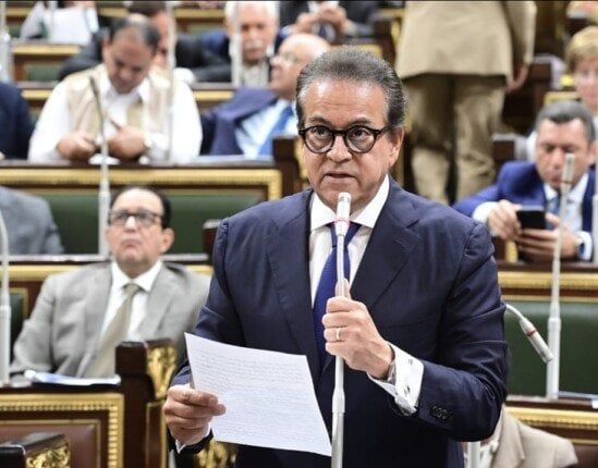 وزير الصحة يُطالب بتنظيم الوضع الوظيفي والمالي لخريجي كليات تكنولوجيا العلوم التطبيقية وزير الصحة يُطالب بتنظيم الوضع الوظيفي والمالي لخريجي كليات تكنولوجيا العلوم التطبيقية