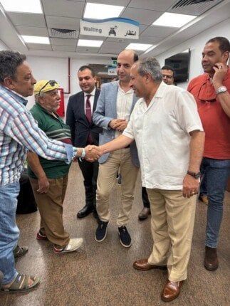 احتفالًا بثورة 30 يونيو.. محافظ بورسعيد يتفقد مستشفى النصر التخصصي