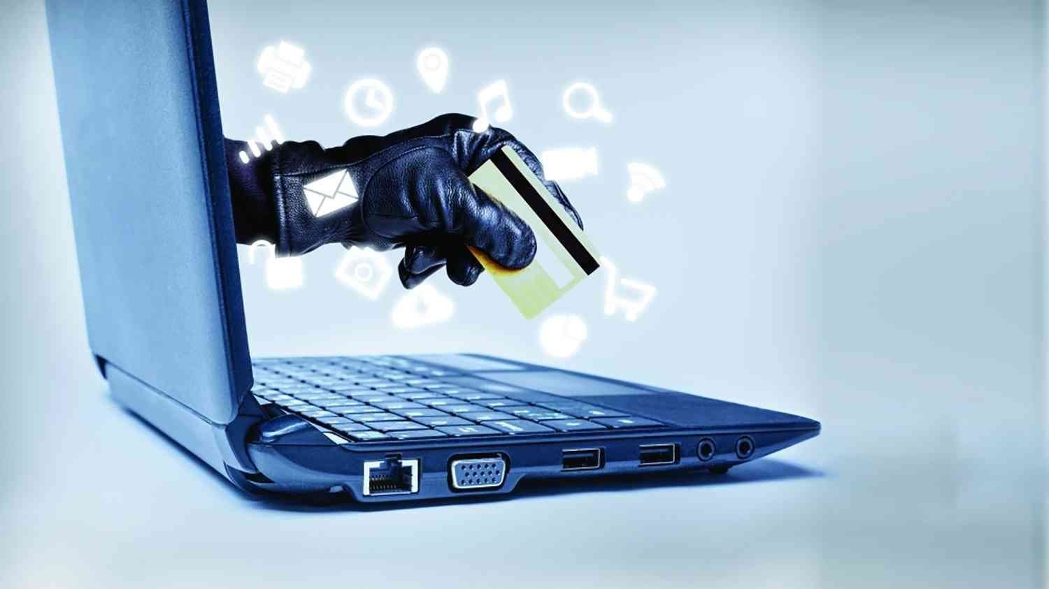 «احنا خدمة العملاء يا فندم».. «مستريح المنيا» يقع في قبضة الشرطة بعد ارتكاب 3 وقائع «احنا خدمة العملاء يا فندم».. «مستريح المنيا» يقع في قبضة الشرطة بعد ارتكاب 3 وقائع