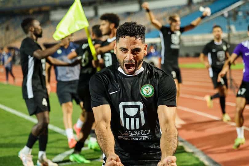الأهلي ومحمود الجزار مدافع البنك.. رد رسمي يكشف مصيره