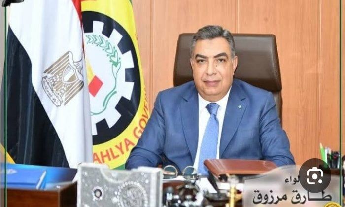 محافظ الدقهلية يقرر صرف مساعدات عاجلة لأسرة كل متوفى ومصاب فى حادث انفجار مصنع الطيب محافظ الدقهلية يقرر صرف مساعدات عاجلة لأسرة كل متوفى ومصاب فى حادث انفجار مصنع الطيب