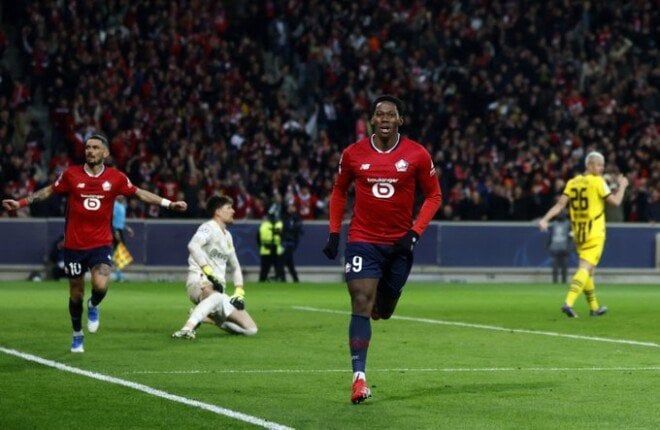 الكندي جوناثان ديفيد يصل إلى إيطاليا للانضمام لـ يوفنتوس الكندي جوناثان ديفيد يصل إلى إيطاليا للانضمام لـ يوفنتوس