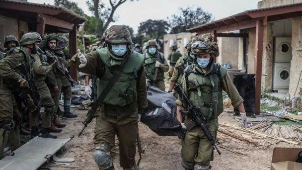 جيش الاحتلال يعلن تدمير مواقع مضادة للدروع وبنى تحتية لحماس بغزة جيش الاحتلال يعلن تدمير مواقع مضادة للدروع وبنى تحتية لحماس بغزة