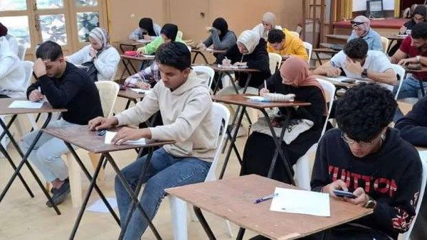 موعد امتحانات نصف العام 2025