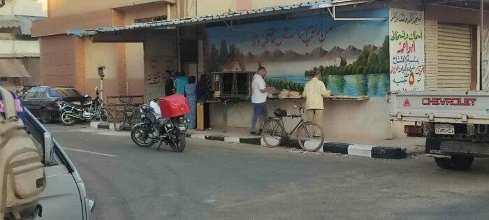 مدير تموين بورسعيد يتابع ميدانيًا انتظام صرف الخبز والمقررات التموينية بالمحافظة مدير تموين بورسعيد يتابع ميدانيًا انتظام صرف الخبز والمقررات التموينية بالمحافظة