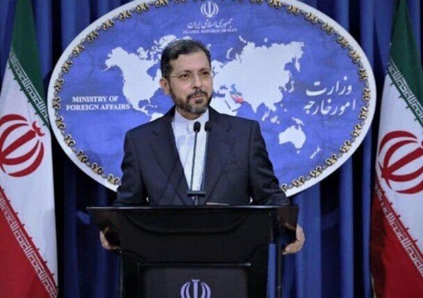 إيران: تلقينا رسائل من واشنطن لإجراء محادثات والعودة لطاولة المفاوضات إيران: تلقينا رسائل من واشنطن لإجراء محادثات والعودة لطاولة المفاوضات