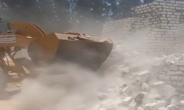 إزالة تعديات على مساحة 2375 مترًا ضمن الموجة الـ26 في البحيرة