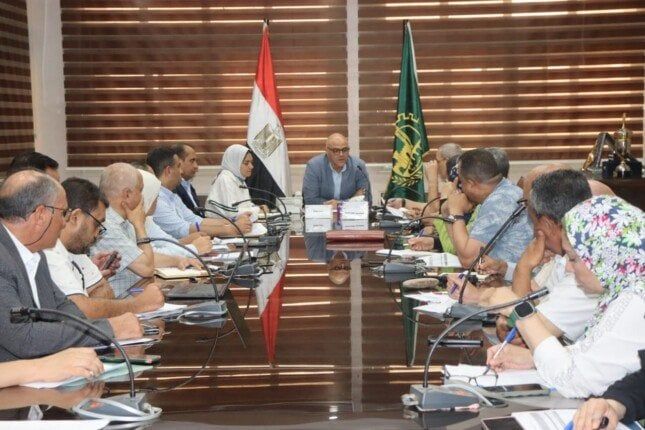 محافظ القليوبية يشدد على تكثيف جهود إزالة التعديات على أراضي الدولة والأراضي الزراعية محافظ القليوبية يشدد على تكثيف جهود إزالة التعديات على أراضي الدولة والأراضي الزراعية