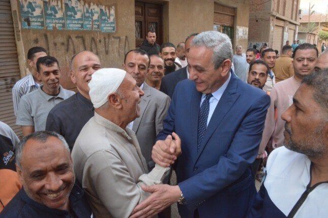 محافظ الغربية يتفقد اللجان الانتخابية بالسنطة.. متابعة ميدانية وتواصل مباشر مع المواطنين محافظ الغربية يتفقد اللجان الانتخابية بالسنطة.. متابعة ميدانية وتواصل مباشر مع المواطنين