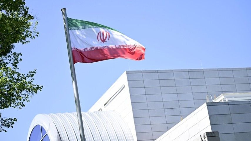 إيران
