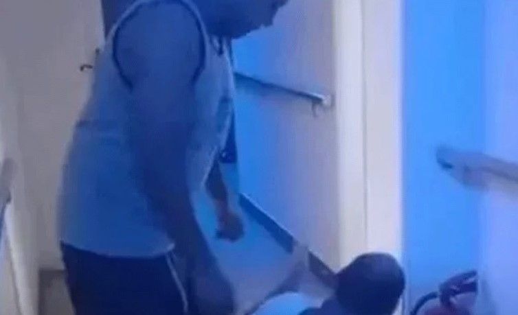 واقعة الاعتداء على نزيل من ذوي الإعاقة بالمقطم