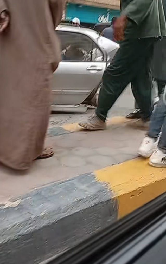 انقسام سيارة ملاكي نصفين بحادث في شارع ترسا بالعمرانية (6)
