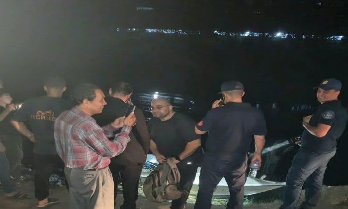 محافظ الشرقية يتابع جهود البحث عن تمساح ظهر في مجرى مائي ببلبيس