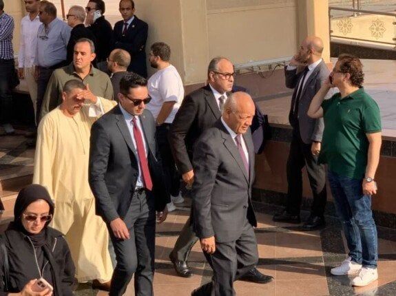 مصطفى بكري في تشييع جثمان أحمد الزند: «أسد ثورة 30 يونيو ورمز استقلال القضاء» مصطفى بكري في تشييع جثمان أحمد الزند: «أسد ثورة 30 يونيو ورمز استقلال القضاء»