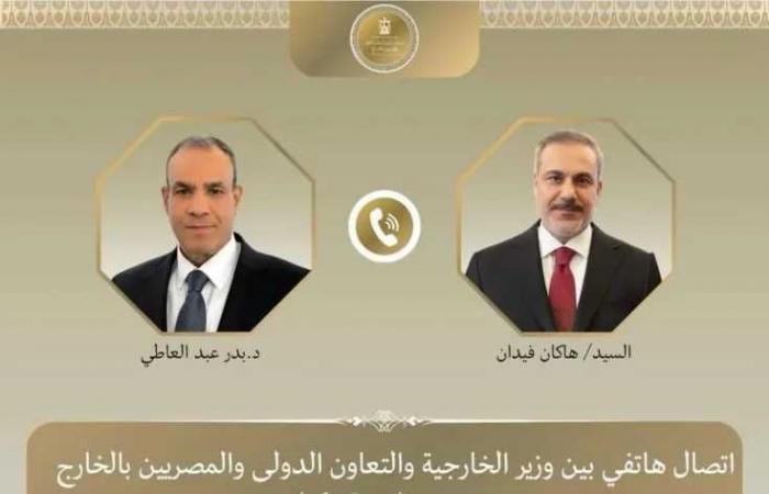 وزير
      الخارجية
      يتلقى
      اتصالا
      هاتفيا
      من
      نظيره
      التركي
