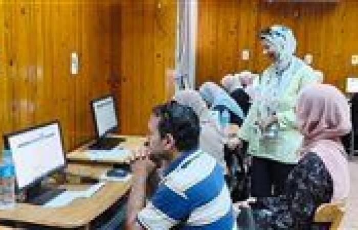 بالبلدي: التعليم
      العالي:
      92
      ألفًا
      و800
      طالب
      سجلوا
      رغباتهم
      بالمرحلة
      الأولى
      للتنسيق