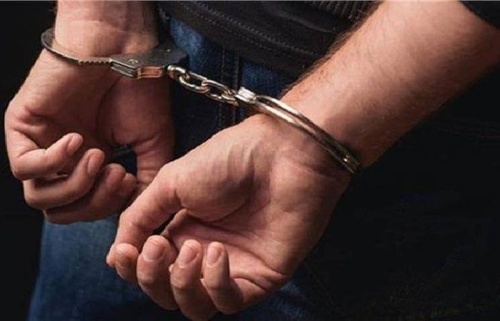 بالبلدي : ضبط
      المتهم
      بقتل
      والده
      طعنًا
      في
      الشرقية