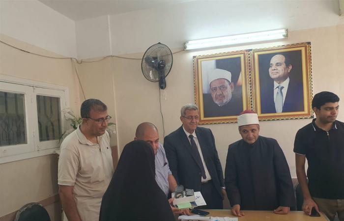 بالبلدي : دعمًا
      لطلابها..
      منطقة
      الغربية
      الأزهرية
      تسلم
      أجهزة
      طبية
      لضعاف
      السمع
