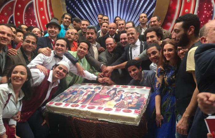 بالبلدي: أشرف
      عبد
      الباقي:
      "أحلى
      عيد
      ميلاد
      ليا
      كان
      بيبقي
      في
      المسرح"