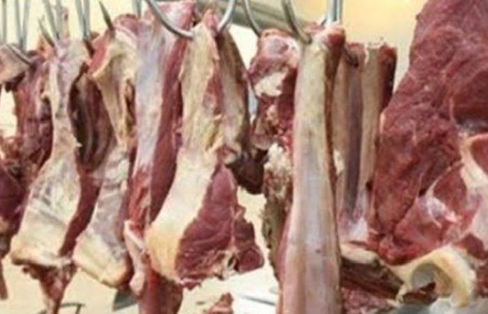 بالبلدي: ضبط
      2طن
      لحوم
      ودواجن
      في
      حملات
      تموينية
      بالشرقية