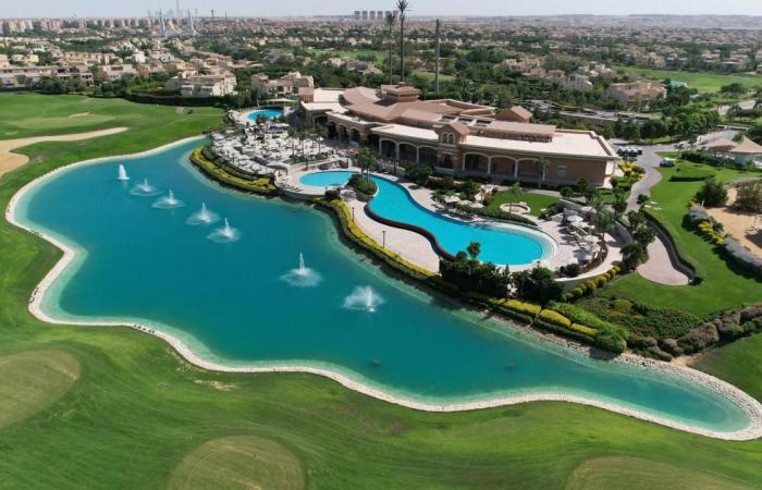 بالبلدي: مصر
      تستضيف
      بطولتين
      لجولة
      التطوير
      الآسيوية
      في
      نادي
      مدينتي
      للجولف
      بجوائز
      250
      ألف
      دولار