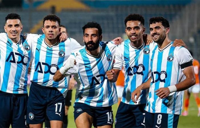 بالبلدي : مواعيد
      مباريات
      اليوم
      الخميس
      1792026
      والقنوات
      الناقلة..
      بيراميدز
      ضد
      الشرقية
      إنبي
      ومانشستر
      سيتي
      أمام
      نورويتش