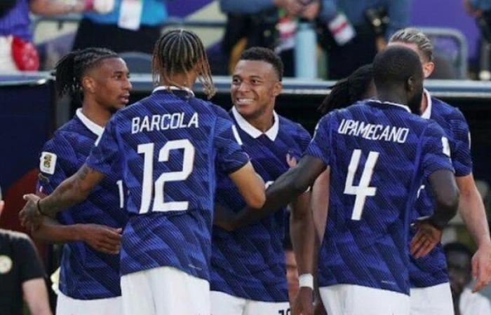 بالبلدي : زيدان
      يكشف
      قائمة
      منتخب
      فرنسا
      لمواجهات
      دوري
      الأمم
      الأوروبية
