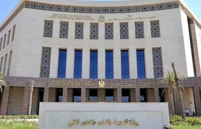 بالبلدي : %80
      للمدارس..
      كيف
      تُوزع
      حصيلة
      خدمات
      اللغات
      في
      المدارس
      الرسمية؟