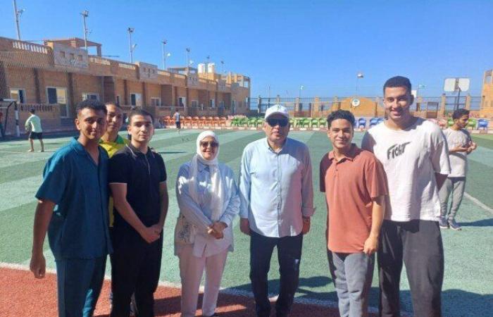 بالبلدي : رئيس
      جامعة
      طنطا
      يختتم
      موسم
      الأنشطة
      بمعسكر
      بلطيم
      ويفتح
      حوارًا
      مباشرًا
      مع
      الطلاب
