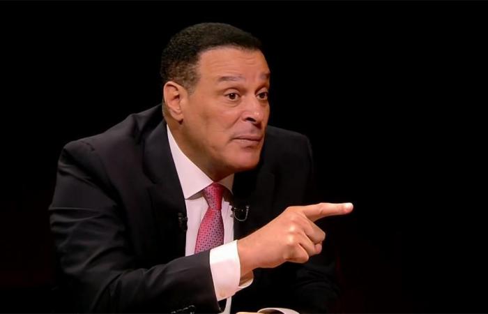 بالبلدي : عصام
      عبد
      الفتاح
      يكشف
      طاقم
      الحكام
      الأقرب
      لمباراة
      القمة
      بين
      الأهلي
      والزمالك