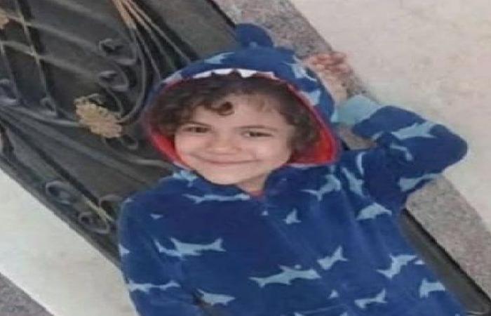 بالبلدي: تأجيل
      محاكمة
      سائق
      متهم
      بقتل
      طفلة
      في
      بلبيس
      بالشرقية
      للمرافعة