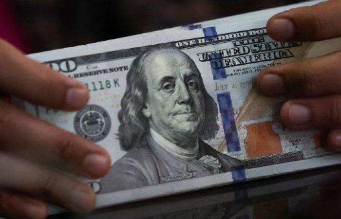 بالبلدي: بكام
      الأخضر
      الآن؟
      سعر
      الدولار
      اليوم
      السبت
      19
      سبتمبر
      2026
      بالبنوك